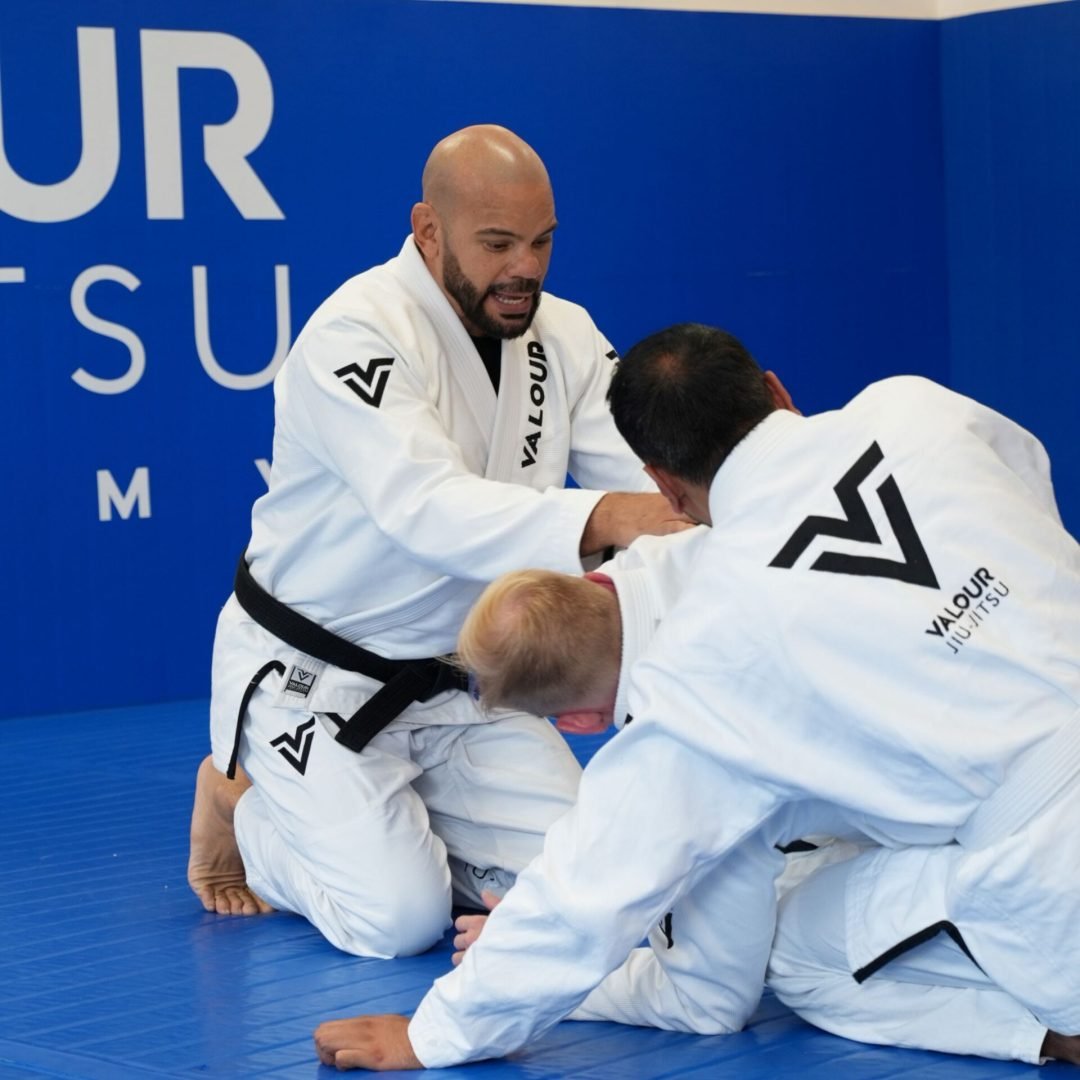 Head Professor Lucio teaching at Valour Jiu Jitsu london fulham 2